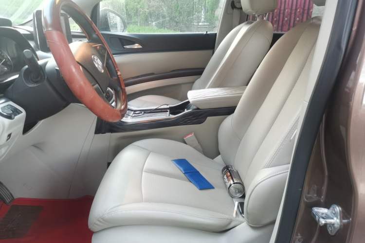 Used Buick GL8 2021 Land Cruiser Executive Class 652T Comfort Model
