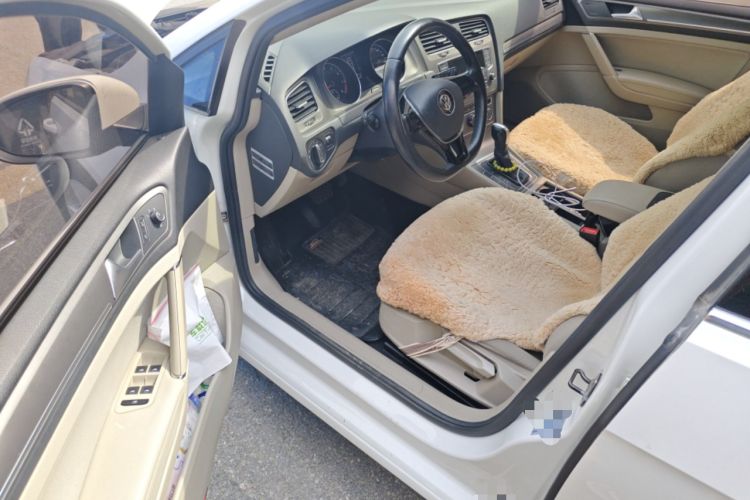 Used Volkswagen Golf 2015 1.4TSI Automatic Comfort Model