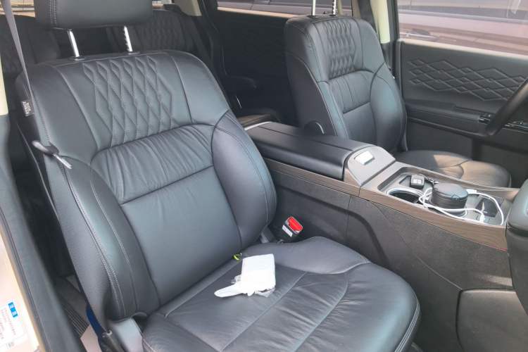 Used Honda Elysion 2022 2.0L eHEV Luxury Edition