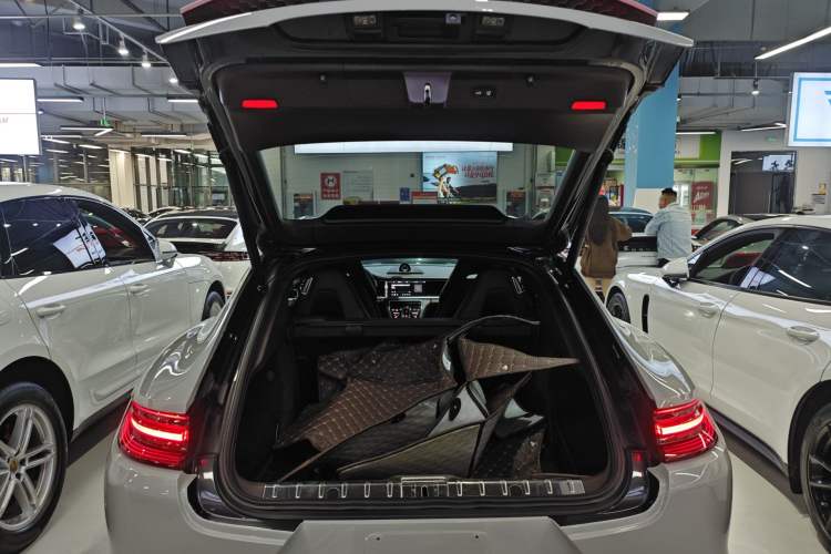 Used Porsche Panamera 2017 Panamera 3.0T Trunk