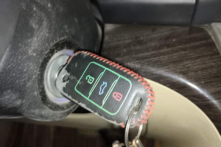 Used CHANGAN Raeton 2014 1.8T Automatic Elite Anniversary Edition China IV Standard
