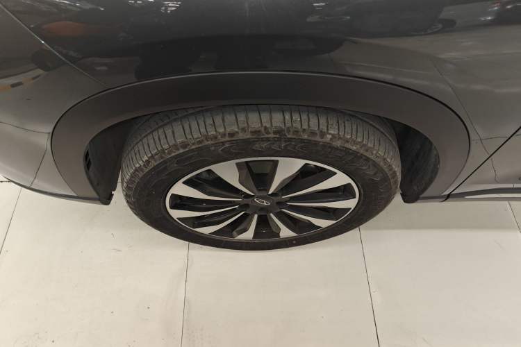 Used Chery Tiggo 8 PLUS 2025 290TGDI DCT Prestige 5-Seater
