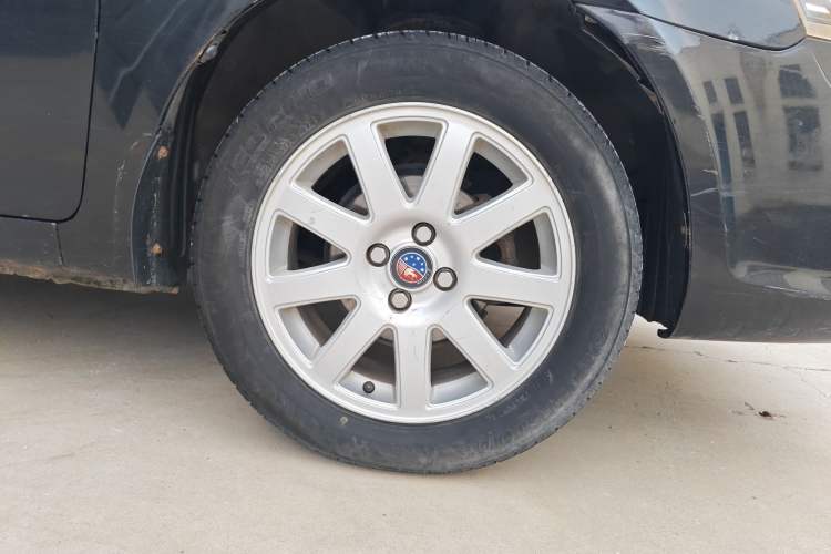 Used Geely Auto Ocean 2012 Energy-Saving Model 1.5L Manual Elite Edition Right Front Wheel Hub