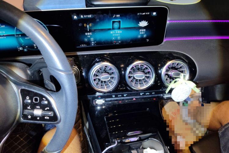 Used Mercedes-Benz A-Class 2019 A 200 Dynamic Edition Audio And AC Panel