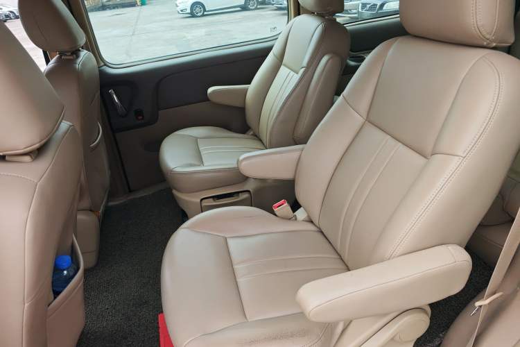 Used Buick GL8 2014 2.4L Classic Edition Left Rear Seat