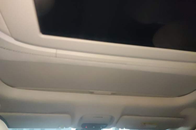 Used XPeng X9 2024 702 Ultra-Long Range Pro
