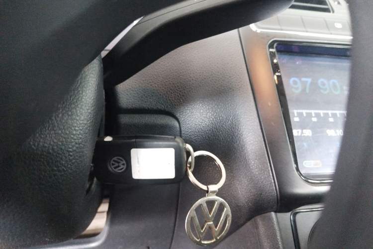 Used Volkswagen Polo 2014 1.4L Manual Fashion Edition Vehicle Key