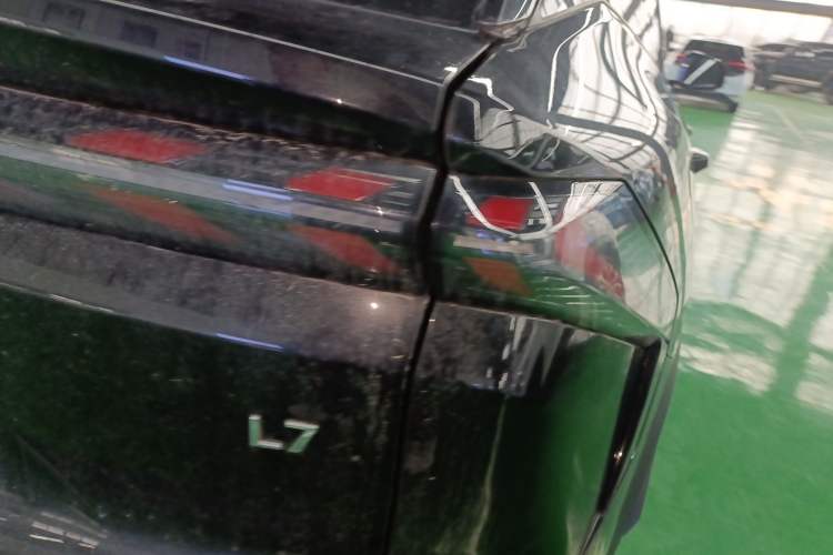 Used Geely Galaxy L7 2023 1.5T 115 km MAX
