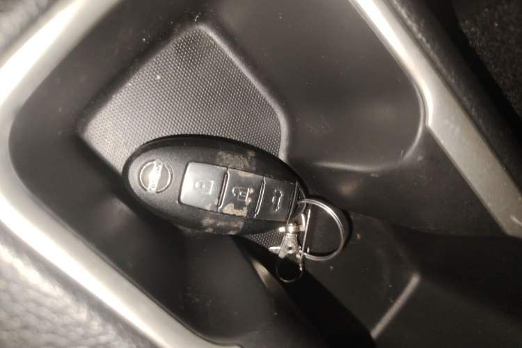 Used Nissan Sylphy 2018 1.6XV CVT Deluxe Edition Vehicle Key