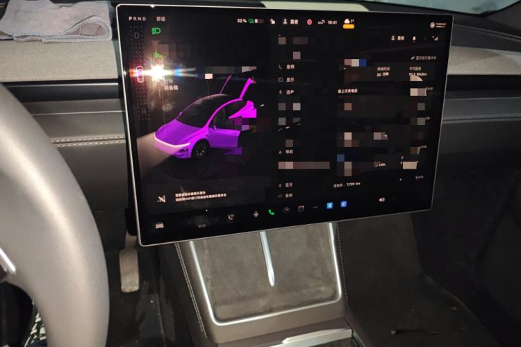 Used Tesla Model Y L 2025 Model Long-Range All-Wheel-Drive Version