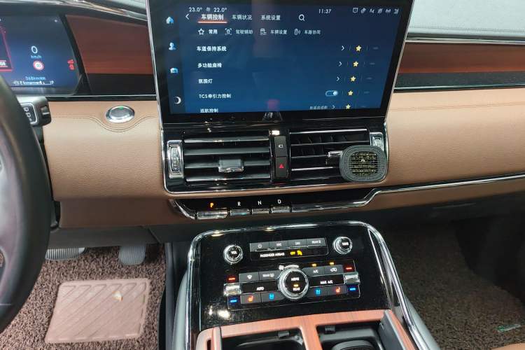 Used Lincoln Navigator 2022 3.5T Prestige Edition Audio And AC Panel