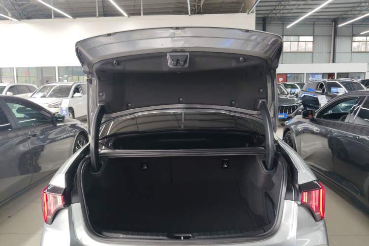 Used Lynk & Co 03 2023 2.0TD DCT JingPro