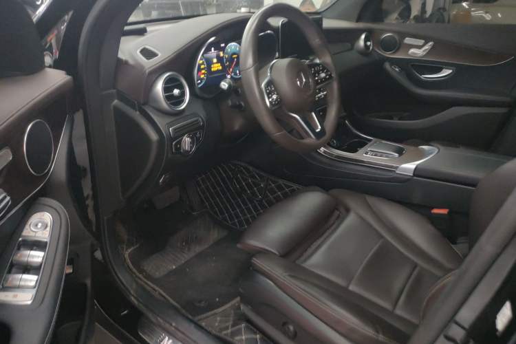 Used Mercedes-Benz GLC 2022 Refreshed GLC 300 L 4MATIC Dynamic Edition
