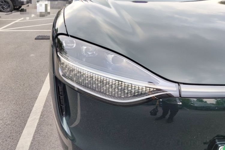 Used Hima AITO M9 2024 Range-Extended Ultra Version 42 kWh 6-Seater Model
