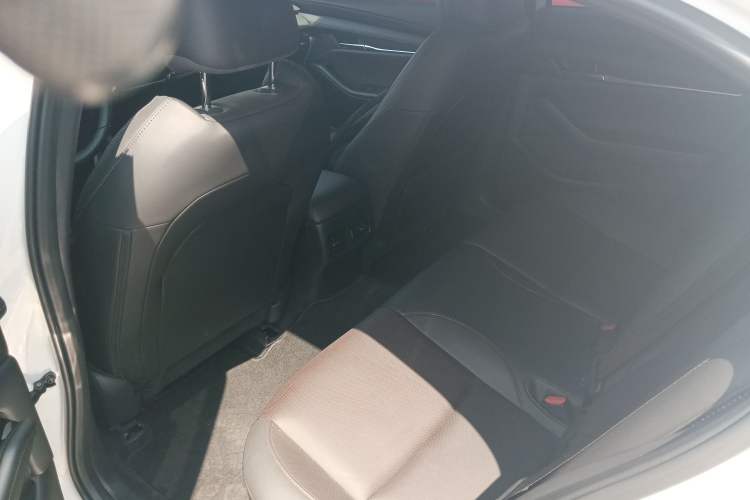 Used Mazda 3 Axela 2023 2.0L Automatic Zhiyao Edition