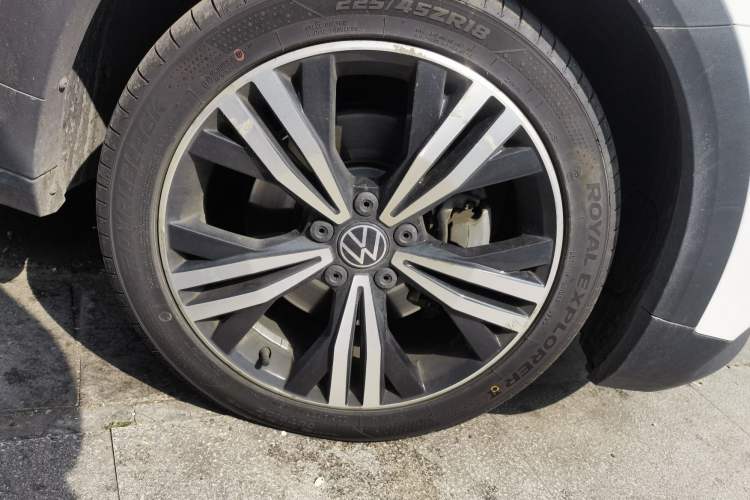 Used Volkswagen Touran 2021 Volkswagen Touran L 280TSI DSG Boundary Edition 7-Seater
