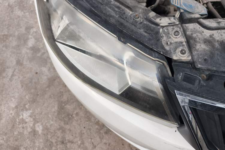 Used Skoda Rapid 2013 1.6L Manual Enjoyment Model