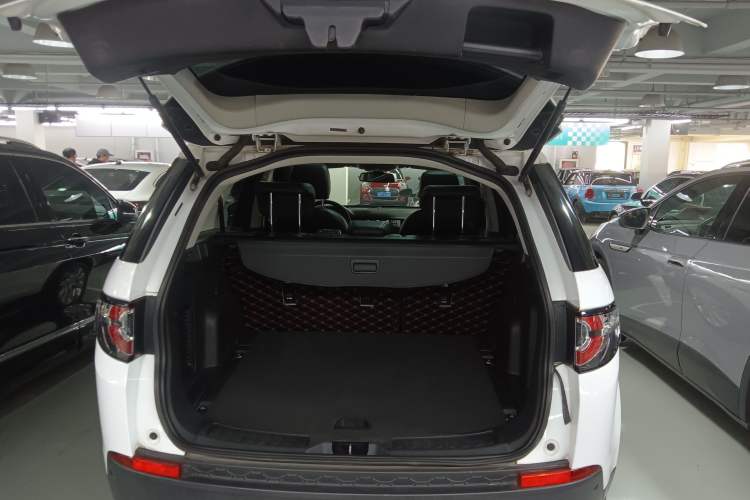 Used Land Rover Discovery Sport 2018 200 PS PURE Edition