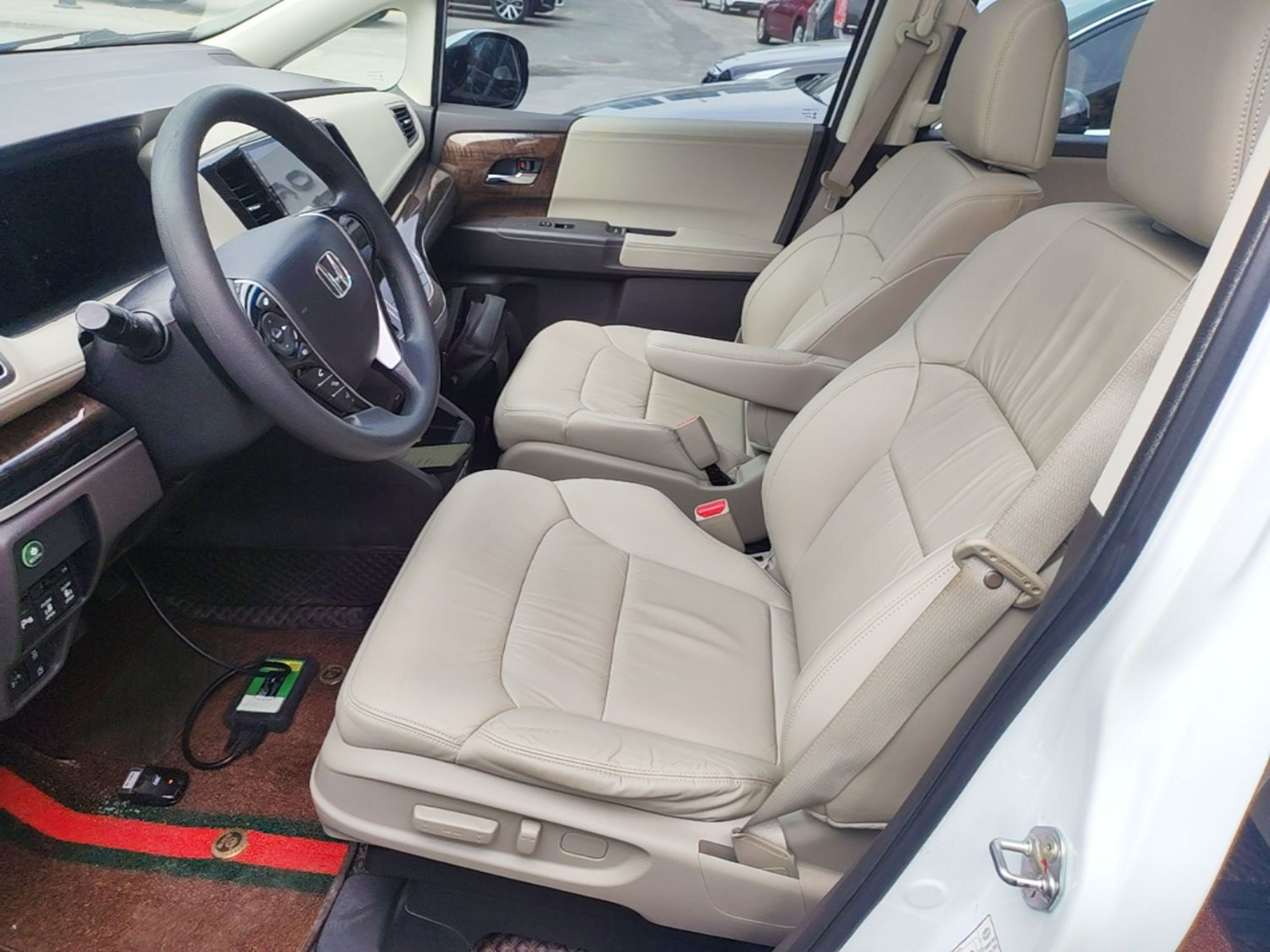 Interior delantero
