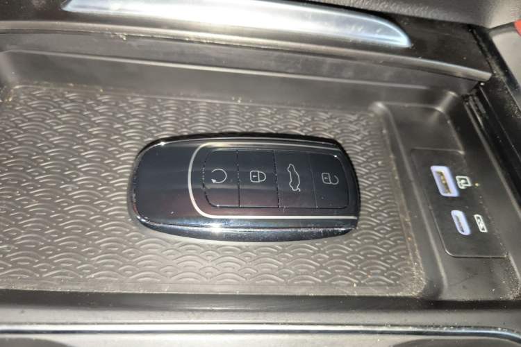 Used Chery Tiggo 7 PLUS 2023 1.6 TGDI DCT Prestige Edition
