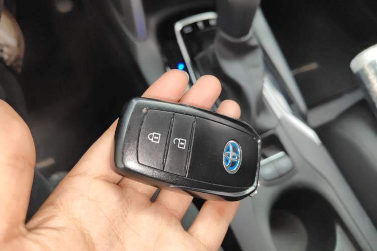 Used Toyota FRONTLANDER 2023 2.0L Smart Electric Hybrid Dual-Engine Leading Edition