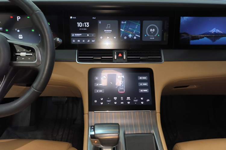 Used Li Auto ONE 2021 Extended-Range 6-Seater Version Audio And AC Panel