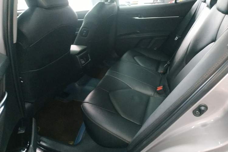 Used Toyota Camry 2021 2.5G Luxury Edition