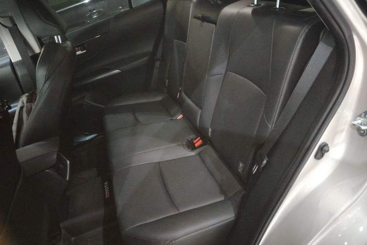 Used Toyota Venza 2023 2.0L CVT Two-Wheel Drive Luxury Edition