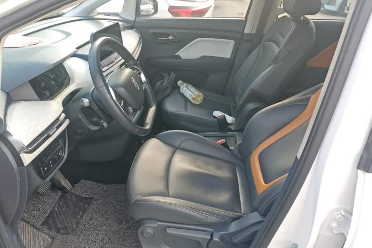 Used Bestune NAT 2023 PRO Enjoy Travel Extended Version 425km Left Front Seat