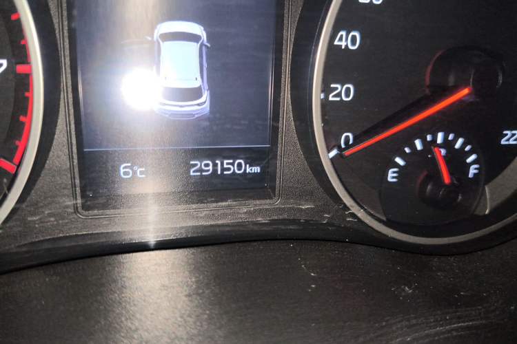 Used Kia kx1 Stonic 2021 1.4L CVT Sunroof Model
