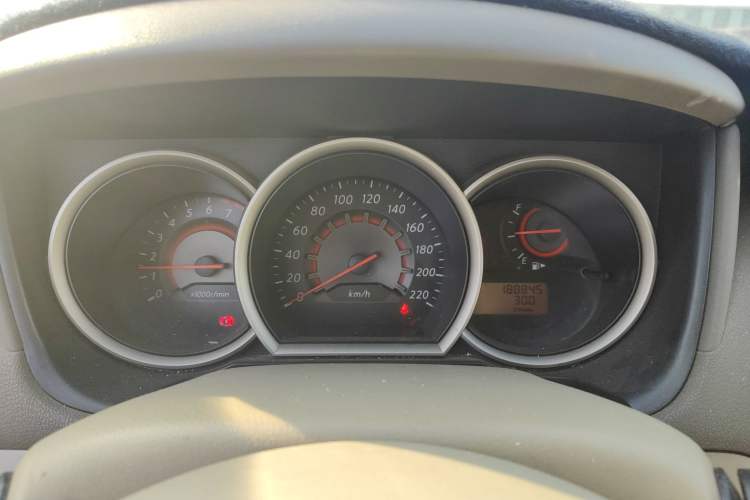 Used Nissan Sylphy 2012 Classic 1.6XE Manual Comfort Edition Instrument Cluster