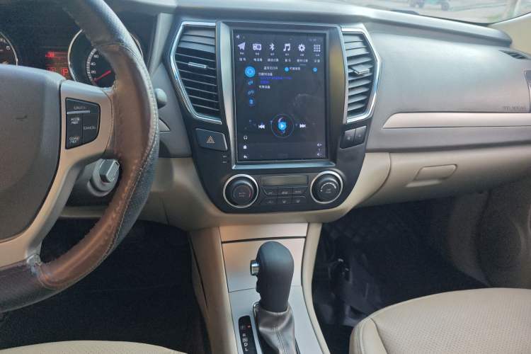 Used Dongfeng Aeolus A60 2014 2.0L CVT Tech Version