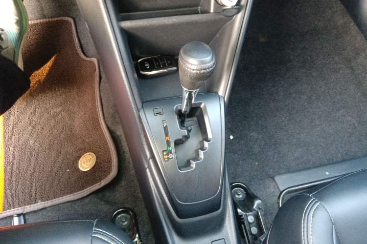 Used Toyota YARiS L Zhi Xuan 2021 X-Trail 1.5L CVT Leading Edition