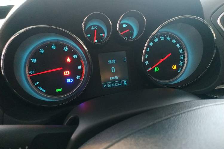 Used Buick Regal 2015 1.6T Leading Technology Model
