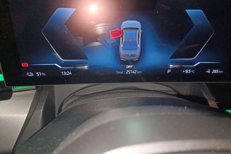 Used BMW i5 2024 eDrive 35L Luxury Model with M Sport Package
