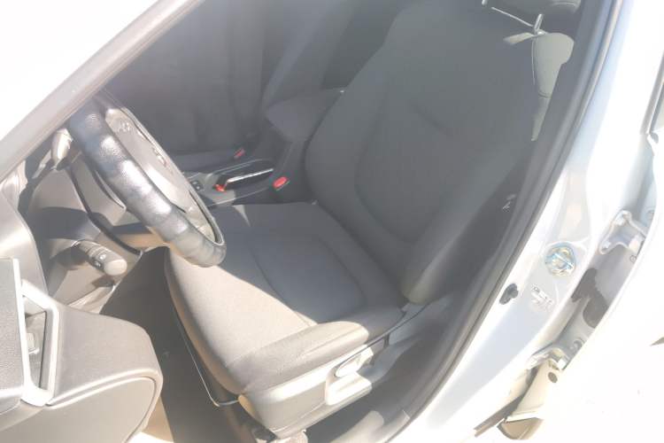 Used Toyota Corolla Cross 2023 2.0L Elite Edition Left Front Seat