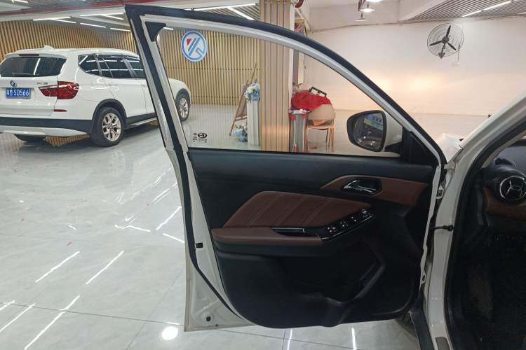 Used BAIC Changhe Q35 2018 1.5L Automatic Smart Edition
