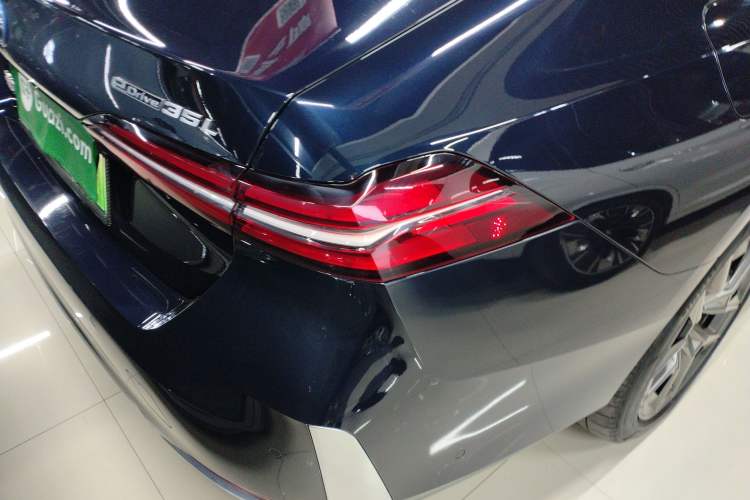 Used BMW i5 2024 eDrive 35L Prestige Luxury Package