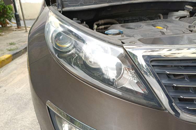 Used Kia Sportage R 2012 2.0L Automatic Two-Wheel Drive GLS