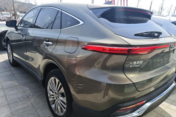 Used Toyota Harrier 2022 Dual-Engine 2.5L CVT Four-Wheel Drive Flagship Edition
