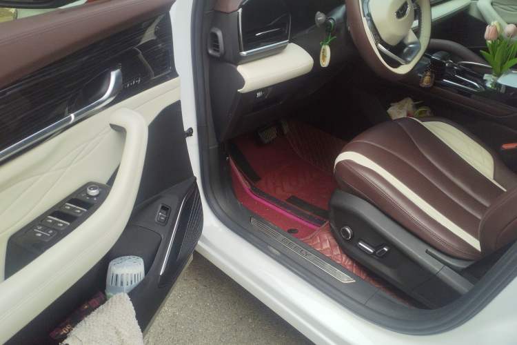 Used Geely Auto Monjaro L 2024 2.0TD DCT EVO Two-Wheel Drive Prestige Version