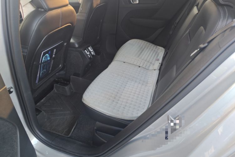 Used Volvo XC40 2023 B4 4x4 Smart Luxury Edition
