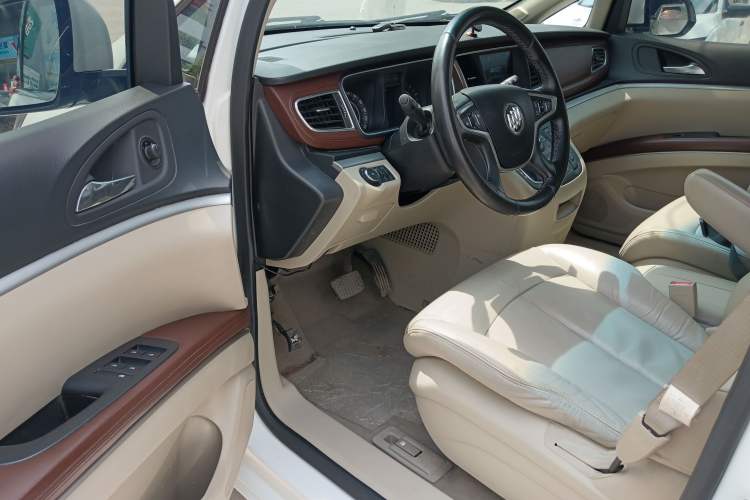 Used Buick GL8 2017 25S Luxury Version China V Standard