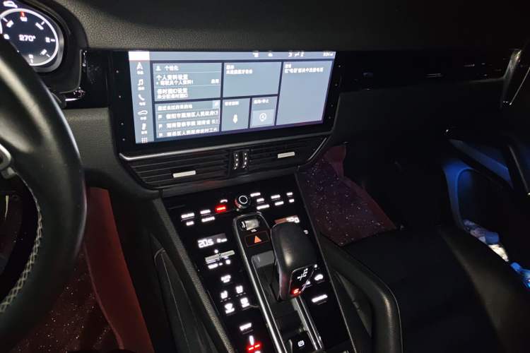 Used Porsche Cayenne 2019 Cayenne 3.0T Audio And AC Panel