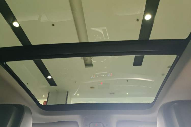 Used Audi A4L 2022 40 TFSI Fashion Dynamic Model Headliner