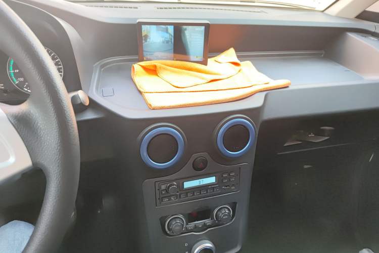 Used Foton Qianduoduo 2024 Box-Type Van Flat Roof 2 Seats EVE Energy 41.86 kWh
