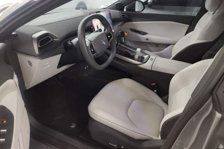 Used ARCFOX Alpha S5 2024 560PRO 185kW