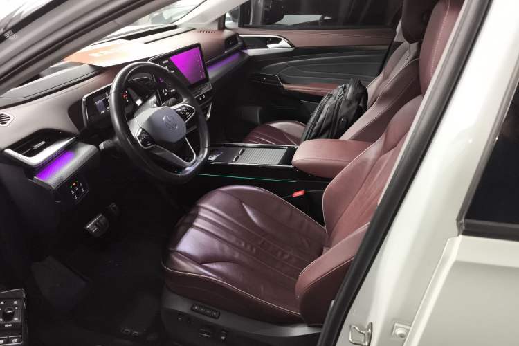 Used Volkswagen ID.6 X 2022 Smart Enjoyment Long-Range Edition
