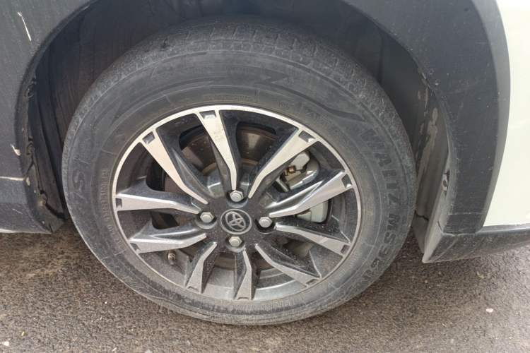 Used Toyota YARiS L Zhi Xuan 2021 1.5L CVT Luxury Edition
