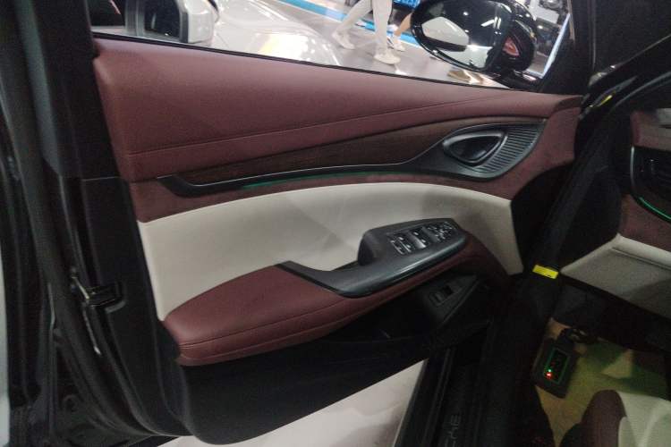 Used BYD Seal 2023 DM-i 1.5T 121km Prestige Model